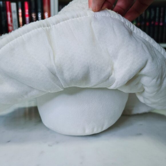 MICHAELS Small Sherpa Ghost - 2024 Collection - Picture 3 of 3